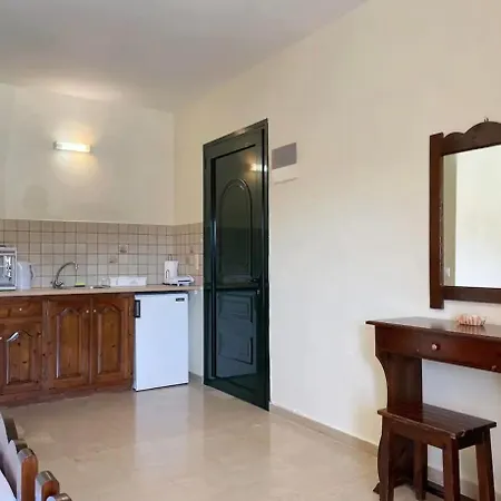 招待所 Exclusive Alexandra